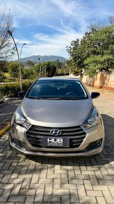 HYUNDAI HB20 1.6 COMFORT PLUS 16V FLEX 4P MANUAL HYUNDAI HB20 1.6 COMFORT PLUS 16V FLEX 4P MANUAL